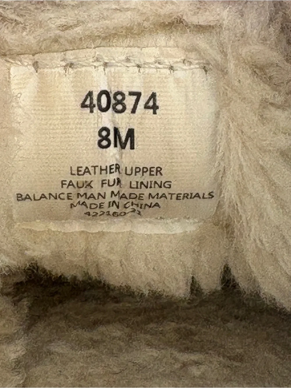 Minnetonka 8M -Shearling Lined Slip-On Slippers - Tan